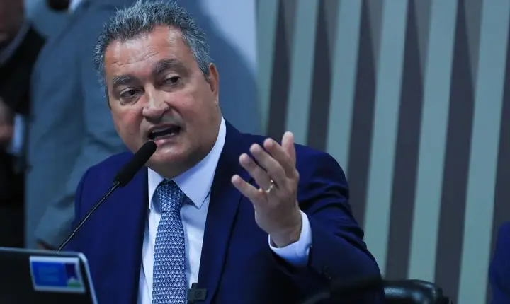 Agenda econômica e social do governo priorizou maioria, diz Rui Costa