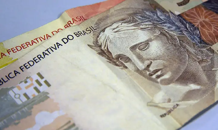 Beneficiários com NIS de final 7 recebem Bolsa Família de julho