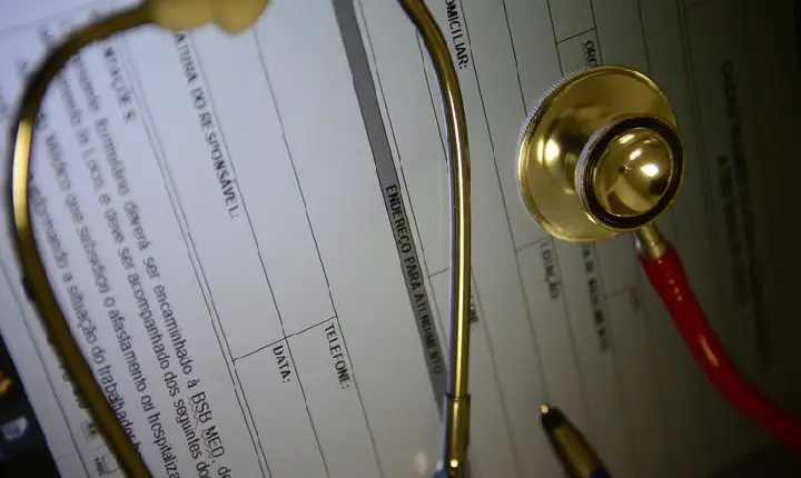 Beneficiários de planos médico-hospitalares aumentam 3,18%, em abril