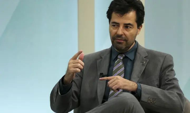 Bento Albuquerque deixa Minas e Energia e Sachsida é o novo ministro