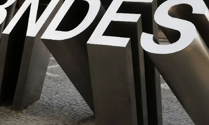 BNDES libera R$ 280 mi para fábrica de bateria da transição energética