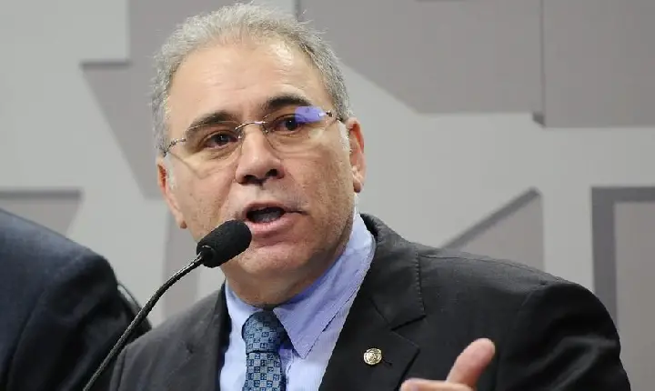 Bolsonaro convida médico Marcelo Queiroga para assumir Ministério da Saúde