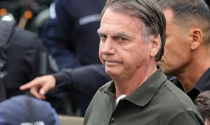Bolsonaro tem até esta segunda para recorrer de condenação no STF