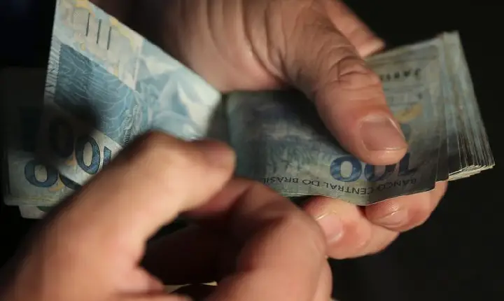 Caixa paga Auxílio Brasil a beneficiários com NIS final zero