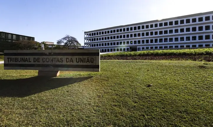 Câmara aprova PEC que considera tribunais de Contas órgãos permanentes