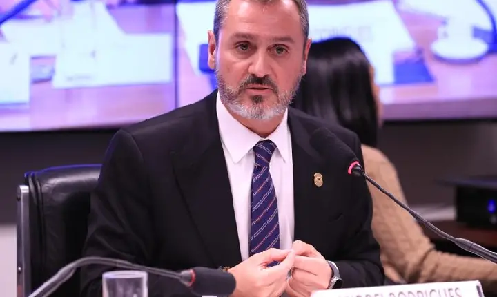 Caso Marielle seria inviável de apurar sem autonomia da PF, diz Andrei