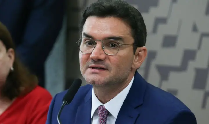 Celso Sabino deixa o Ministério do Turismo