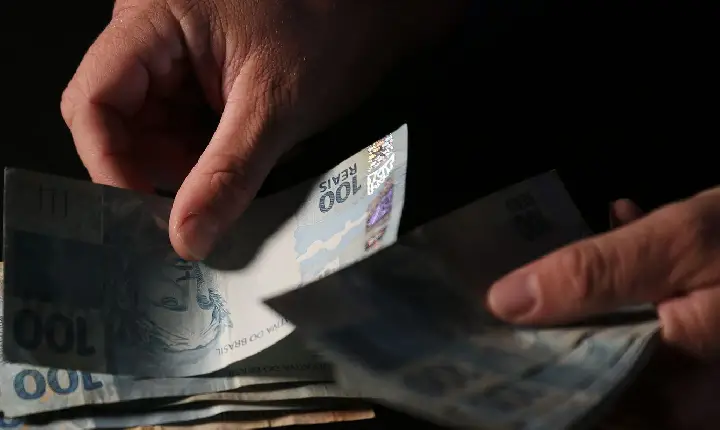 CMN altera regras do FGC após início de pagamentos do caso Master