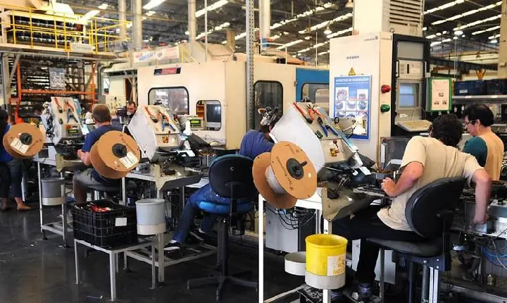 CNI elabora lista com 25 propostas que contribuem para geração de emprego e renda