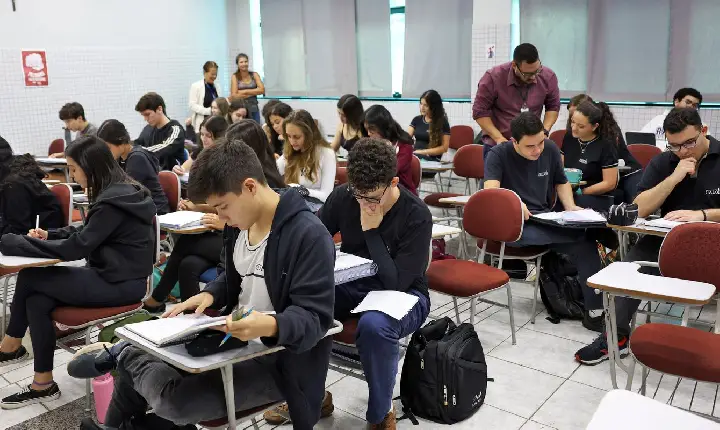 Convocação da lista de espera do Fies no 2º semestre termina na quinta