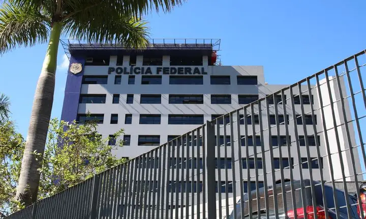 Daniel Vorcaro, dono do Banco Master, é preso pela PF em Guarulhos