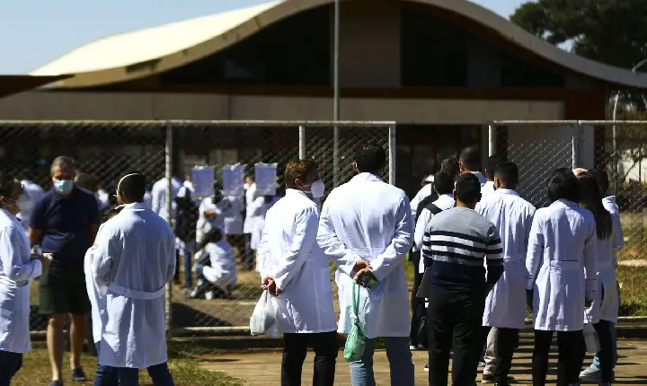 Enare: inscrição para residência com pré-requisito termina hoje