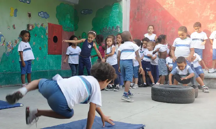 Escolas públicas têm até sábado para regularizar pendências com FNDE 