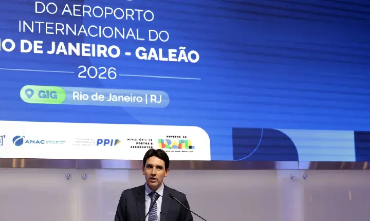 Expectativa é leiloar Aeroporto de Brasília em novembro, diz ministro
