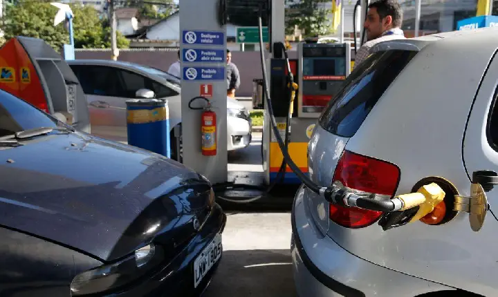 Gasolina cara: entenda o impacto do ICMS na alta nos preços