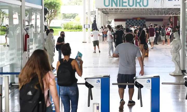Lei que amplia Prouni para estudantes de escolas privadas é sancionada