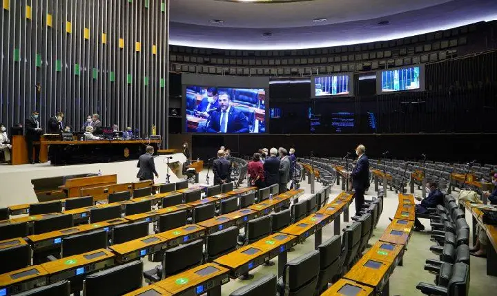 Licenciamento Ambiental será votado nesta terça (11); expectativa do relator é de aprovação do PL