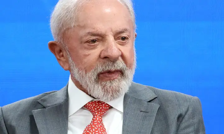 Lula reúne STF, BC, PF e Receita para debater combate ao crime 