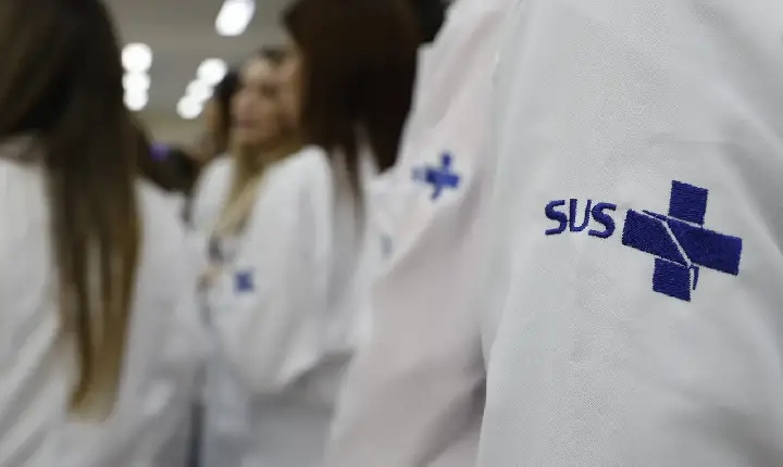 MEC define calendário nacional de matrícula na residência médica