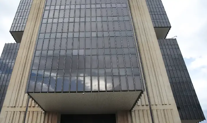 Mercado financeiro reduz para 4,02% projeção de inflação para 2026
