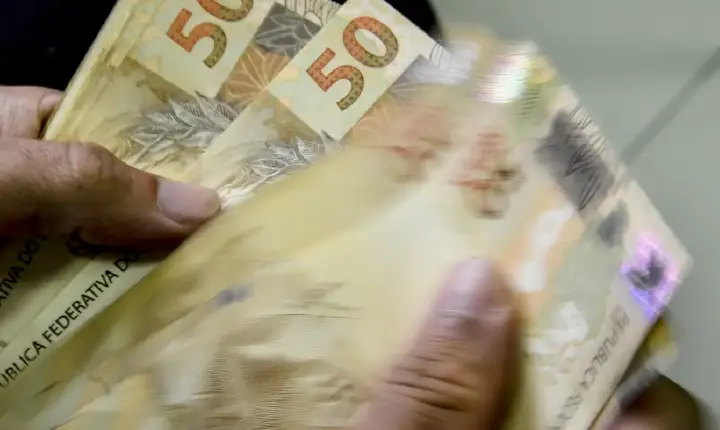 Mercado reduz previsão da inflação para 3,97% este ano