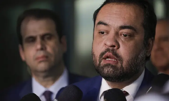 Ministra do TSE vota pela cassação do governador Cláudio Castro 
