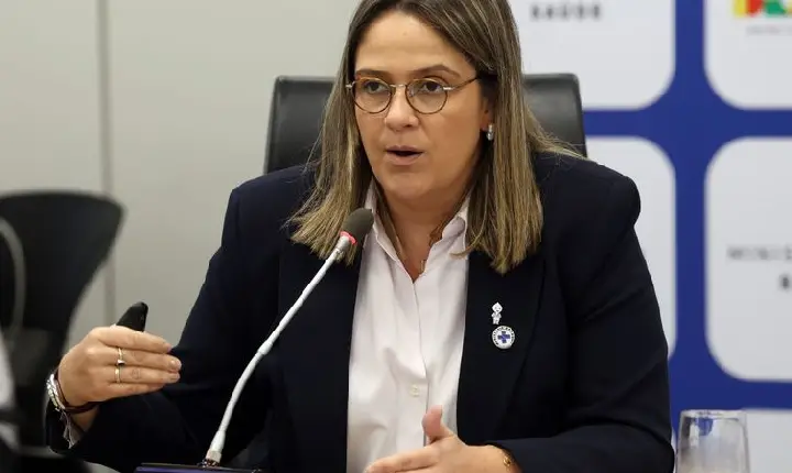 Mulheres do CadÚnico terão acesso mais rápido a absorventes pelo SUS