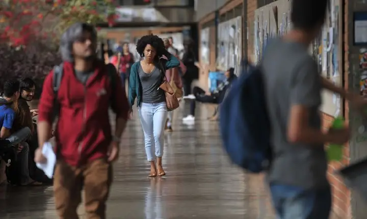 Orçamento 2026 traz corte de quase R$ 500 milhões para universidades