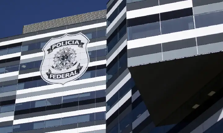 PF apura vazamento de dados da Receita de ministros do STF