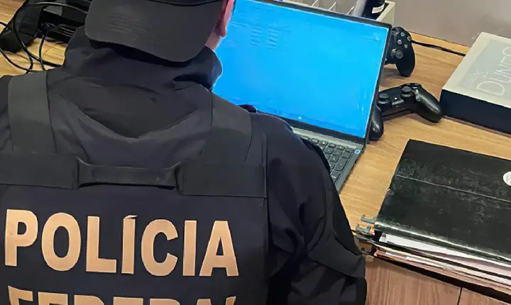 PF realiza operação contra acusados de vazar dados de ministros do STF