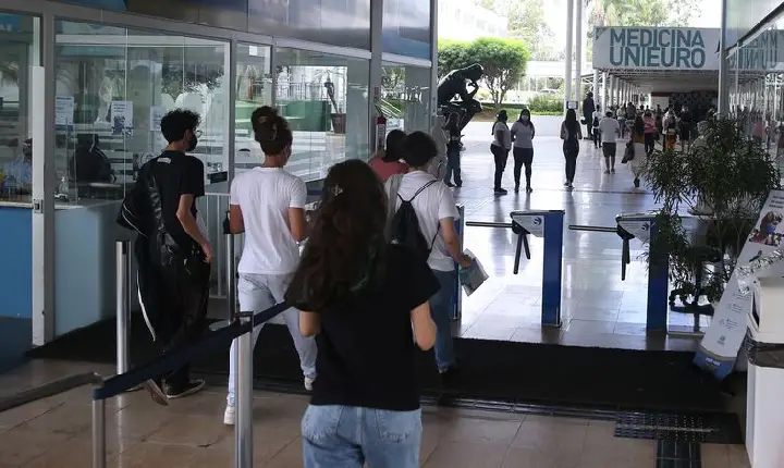 Prazo de inscrições para o Enem 2022 termina amanhã