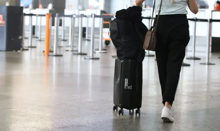 Procura por voos domésticos tem queda de 9,9%