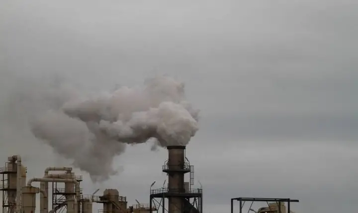 Proposta antecipa em cinco anos meta de reduzir 43% da emissão de gases de efeito estufa