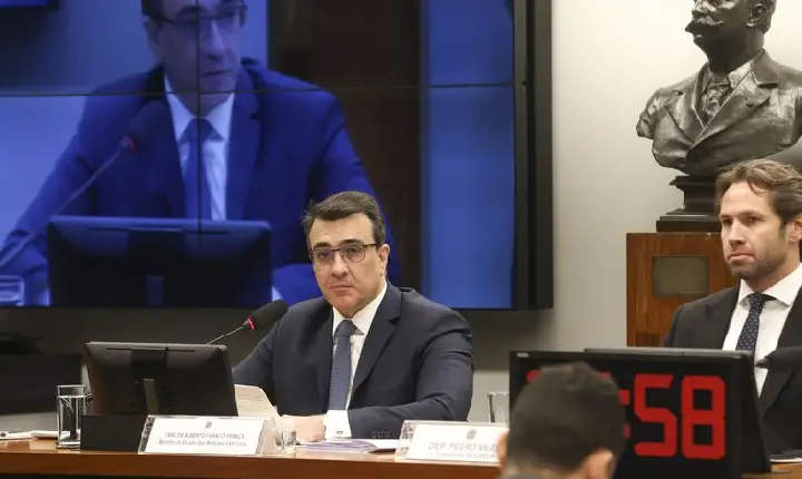 Sanções à Rússia prejudicam países em desenvolvimento, diz chanceler