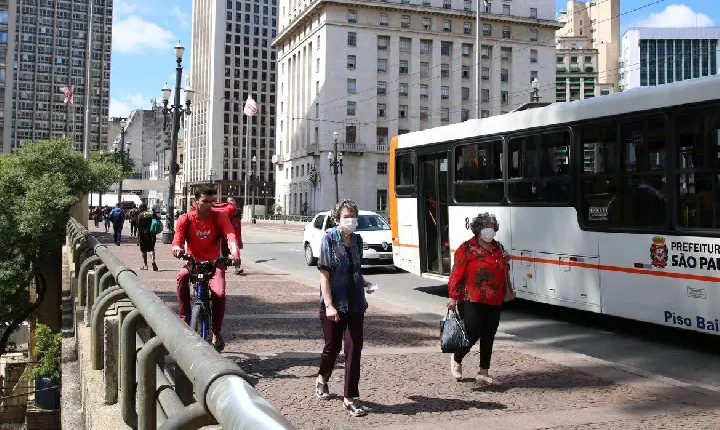São Paulo suspende Fase Vermelha aos fins de semana e após às 20h