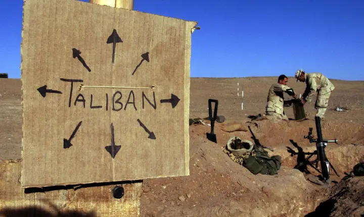 Taliban alega que conquistou a última cidade-chave da Resistencia