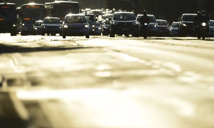 TRÂNSITO: Motoristas que ficarem um ano sem multas poderão receber benefícios