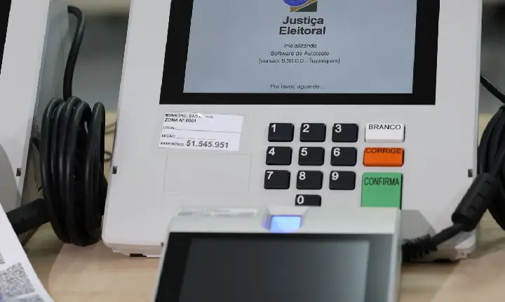 TSE propõe novas regras e recebe sugestões sobre eleições de 2026