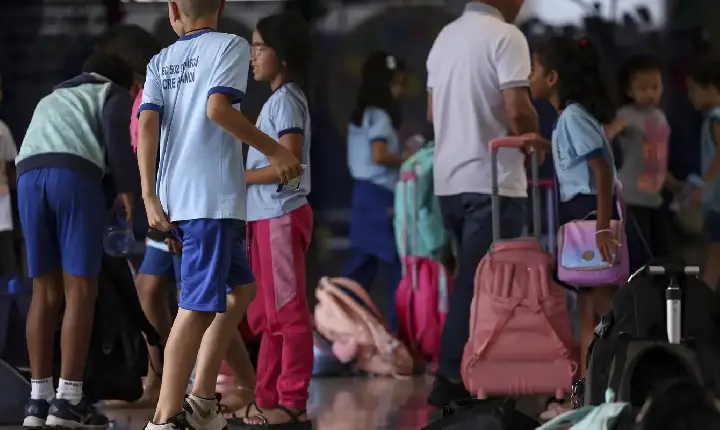 Um em cada quatro alunos da rede pública estuda em tempo integral
