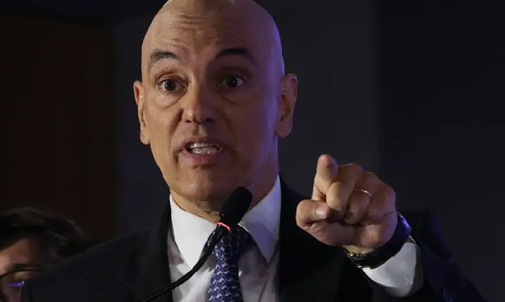“Verdade prevaleceu”, diz Moraes sobre fim de sanções dos EUA