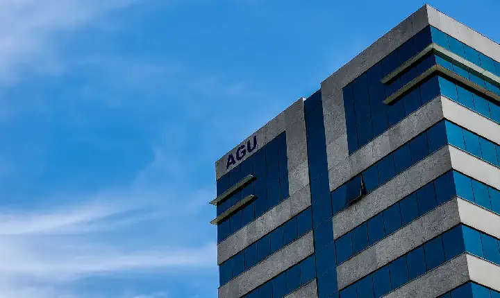  X retira postagem de intolerância religiosa após ação da AGU