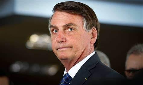 Bolsonaro planeja reforma ministerial com líder do centrão na Casa Civil
