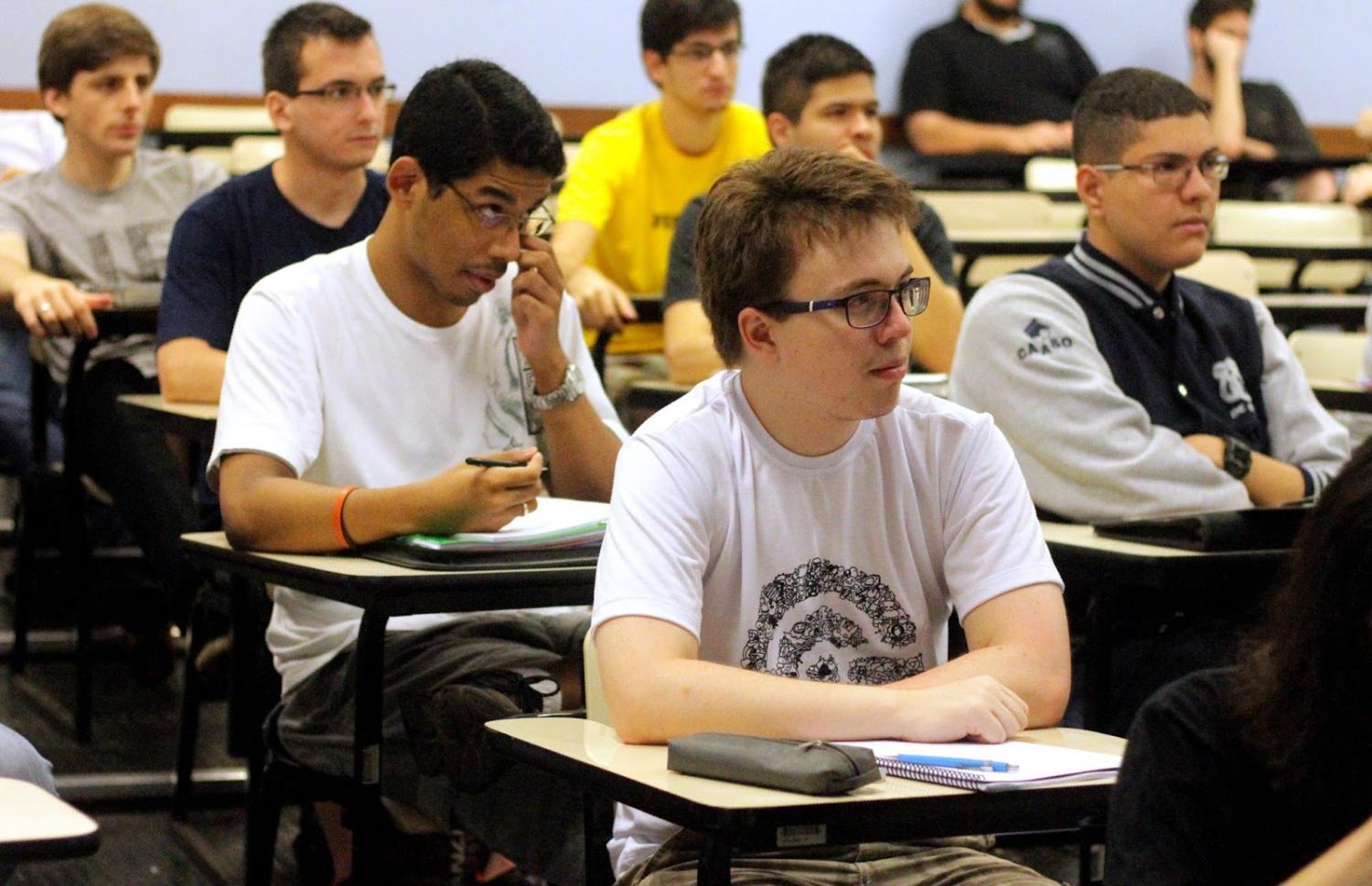 Universidade de São Paulo (USP) retoma atividades presenciais para os estudantes