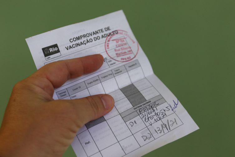 Comprovante de vacinação agora pode ser acessado offline