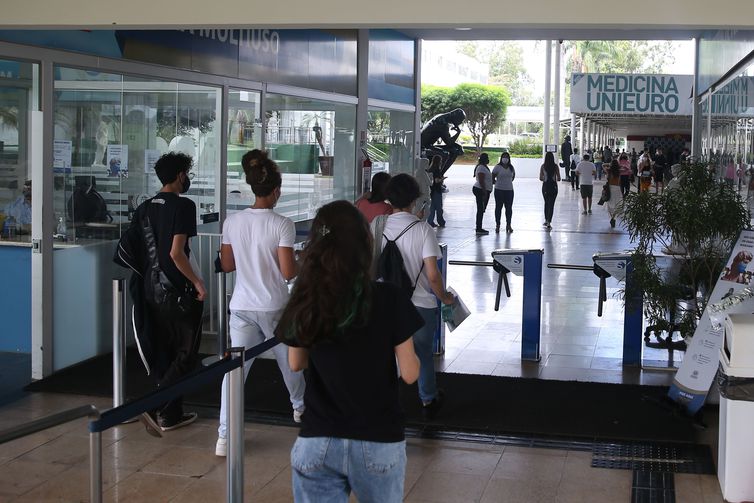 Prazo de inscrições para o Enem 2022 termina amanhã