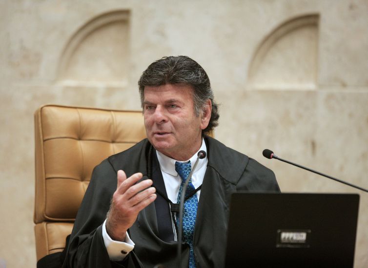 Presidente do STF defende liberdade de imprensa e combate às fake news