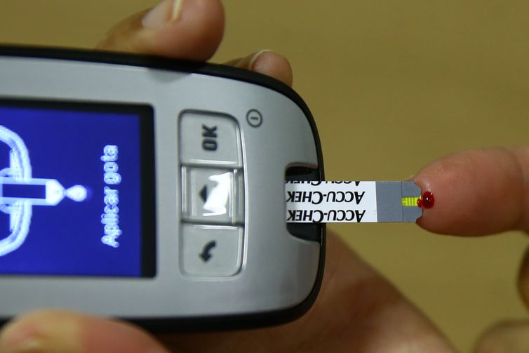 A cada hora, 3 brasileiros sofrem amputação de pernas ou pés