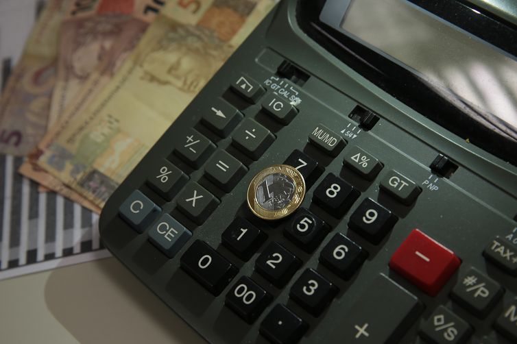 Mercado financeiro prevê inflação em 9% neste ano