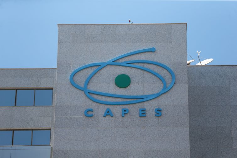 Capes abre seleção para bolsistas em universidade da Alemanha 