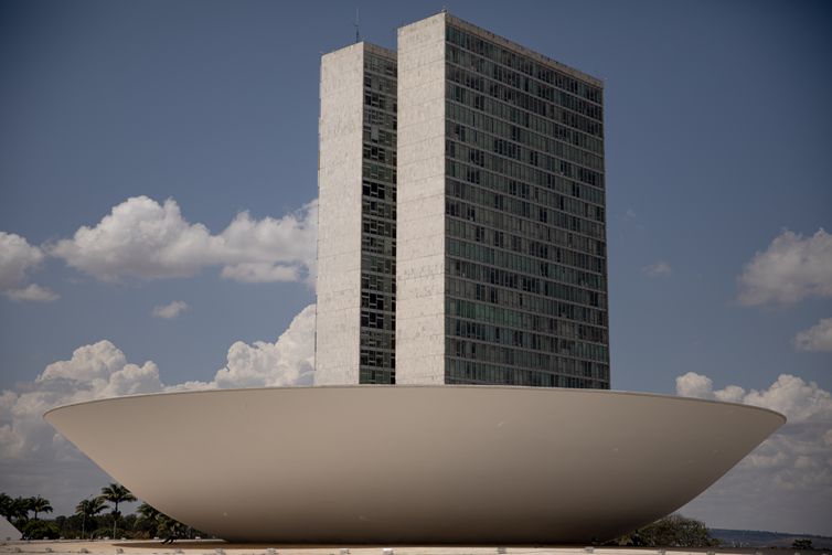 Minirreforma eleitoral e Desenrola são destaque da semana na Câmara